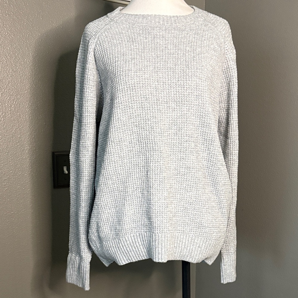 Old Navy Women's Heather Gray Crew Neck Sweater